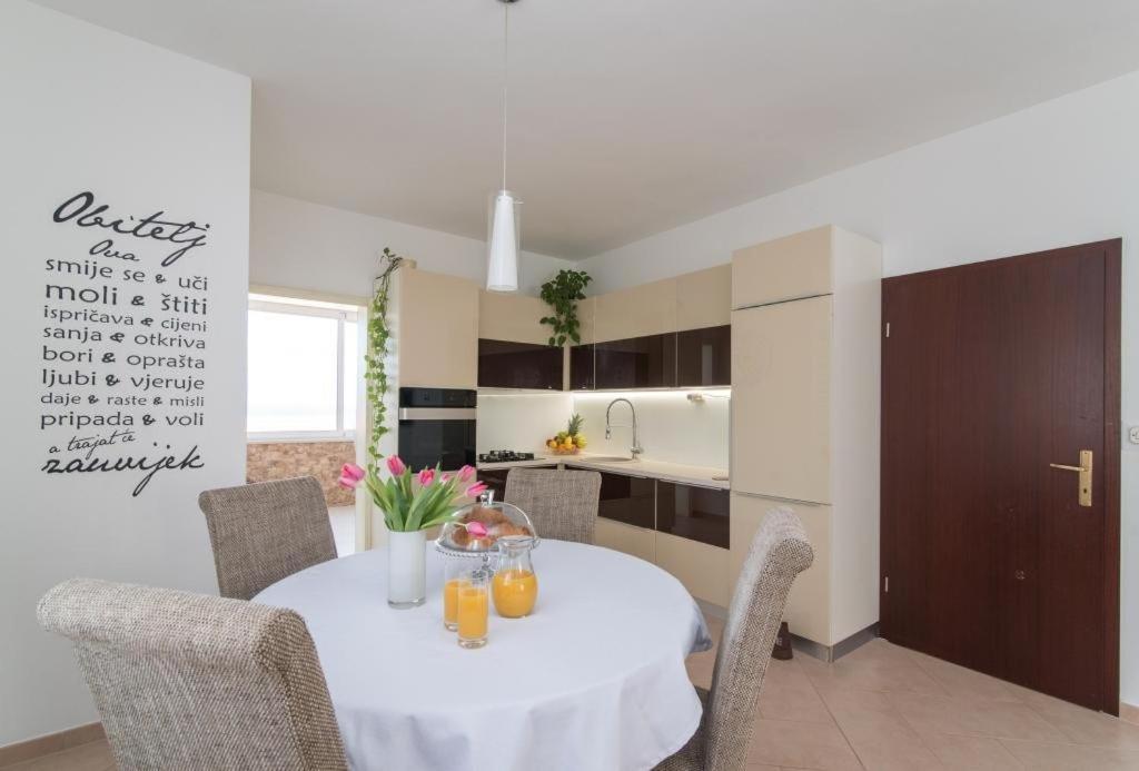 Apartment Marcela Sutivan Zewnętrze zdjęcie