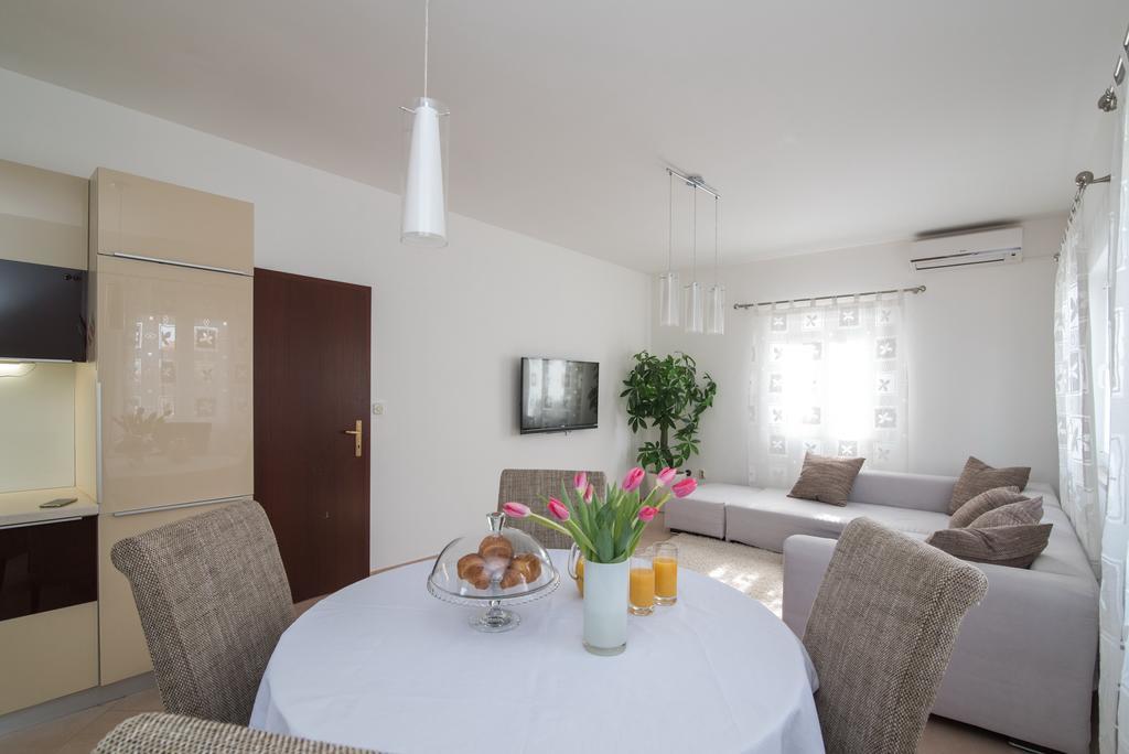 Apartment Marcela Sutivan Zewnętrze zdjęcie